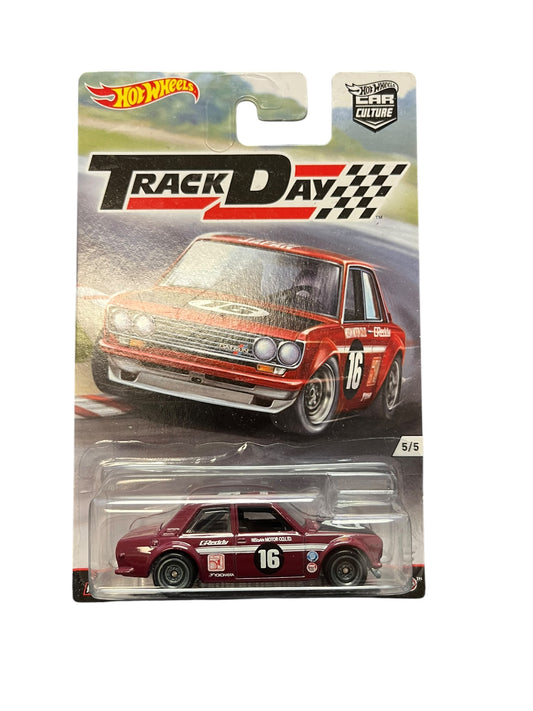 2016 Hot Wheels Datsun Bluebird 510 Track Day Car Culture 5/5